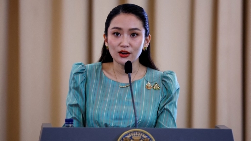 泰国总理通话录音引政治风暴,第二大党退出执政联盟。路透社 泰国总理通话录音引政治风暴,第二大党退出执政联盟。路透社