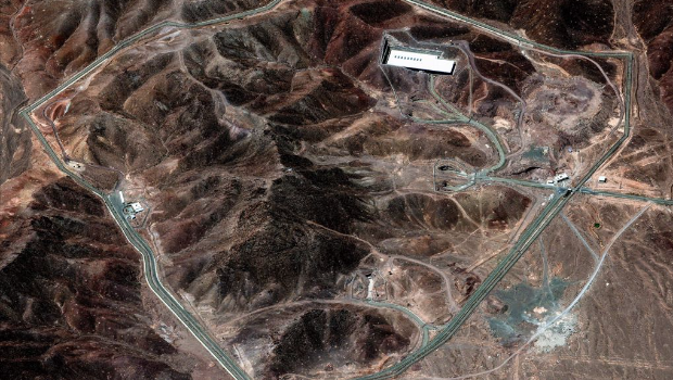 卫星图像中的伊朗福尔多(Fordo)地下铀浓缩设施。 卫星图像中的伊朗福尔多(Fordo)地下铀浓缩设施。