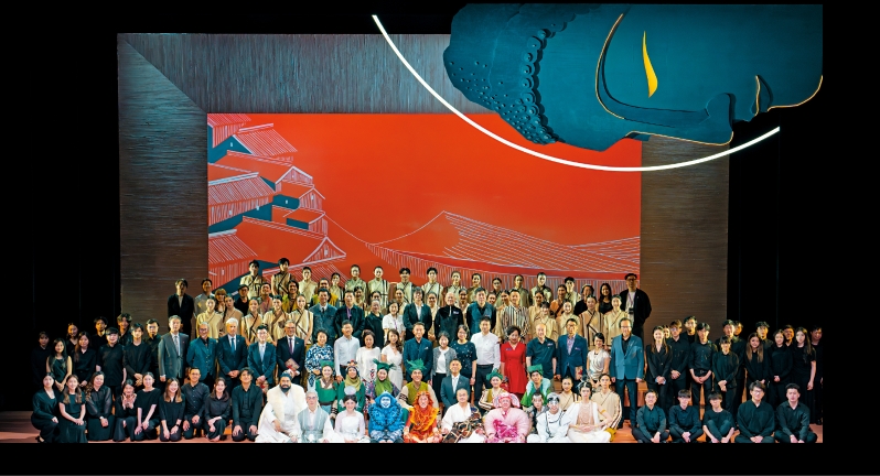 六大学院包括戏曲、舞蹈、戏剧、电影电视、音乐与舞台及制作艺术学院,逾二百名师生及校友一同参与。 六大学院包括戏曲、舞蹈、戏剧、电影电视、音乐与舞台及制作艺术学院,逾二百名师生及校友一同参与。