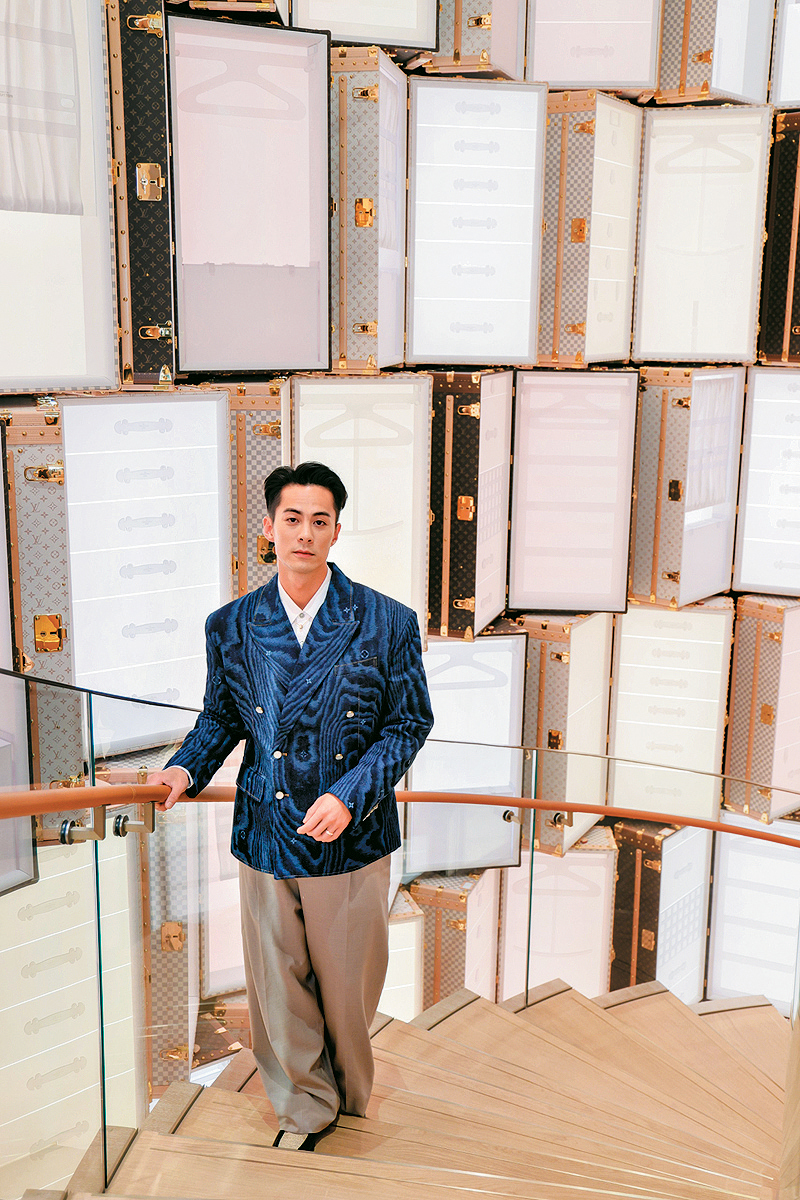 67品牌好友倪晨曦(左图)及朱鉴然(右图) 当日盛装赴会 67品牌好友倪晨曦(左图)及朱鉴然(右图) 当日盛装赴会