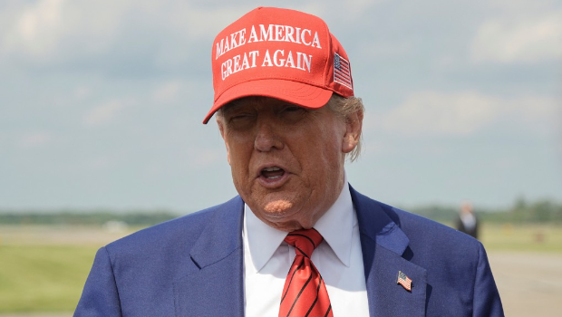 特朗普指出,2周是给伊朗“最长”期限。 特朗普指出,2周是给伊朗“最长”期限。