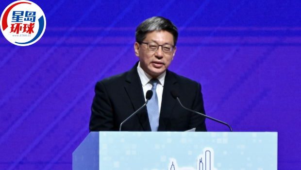 张勇表示,《香港国安法》是震慑和惩治内外“反中乱港”分子的有力武器。 张勇表示,《香港国安法》是震慑和惩治内外“反中乱港”分子的有力武器。