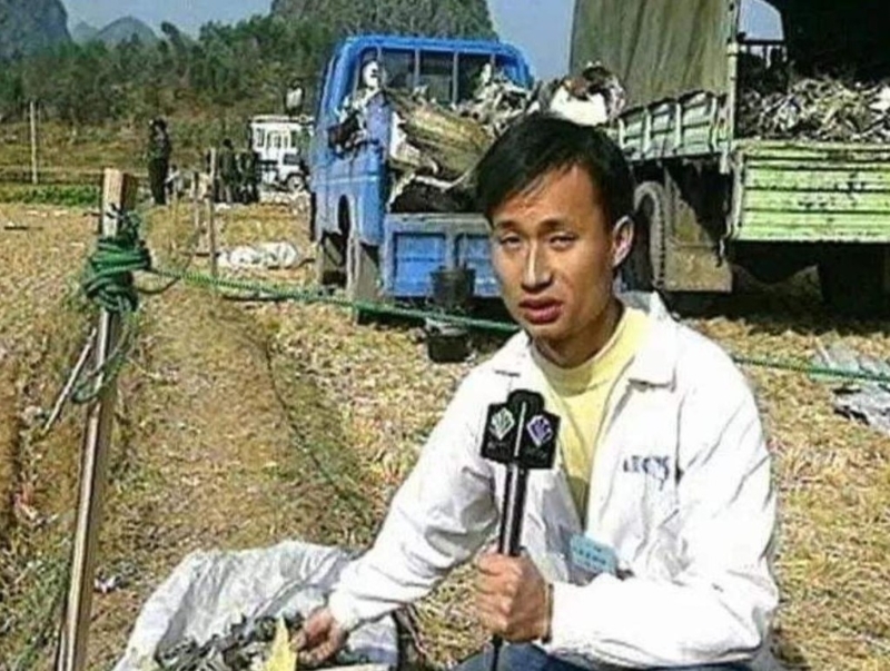 桂林空难发生后,30多吨的客机只找回约2吨的碎片。网图 桂林空难发生后,30多吨的客机只找回约2吨的碎片。网图