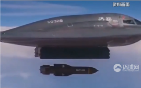 美军投掷6枚掩体炸弹 美军投掷6枚掩体炸弹