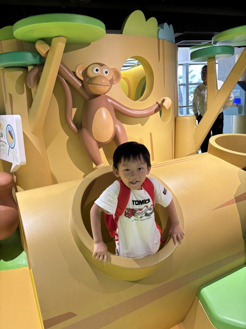 展城馆1楼的最新展览打卡位众多, 小朋友又可以边玩边学习城市规划。( 展城馆1楼的最新展览打卡位众多, 小朋友又可以边玩边学习城市规划。(