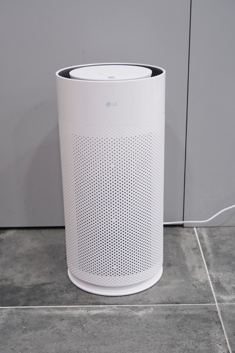 LG AeroHit 空气清新机 $2,590 LG AeroHit 空气清新机 $2,590