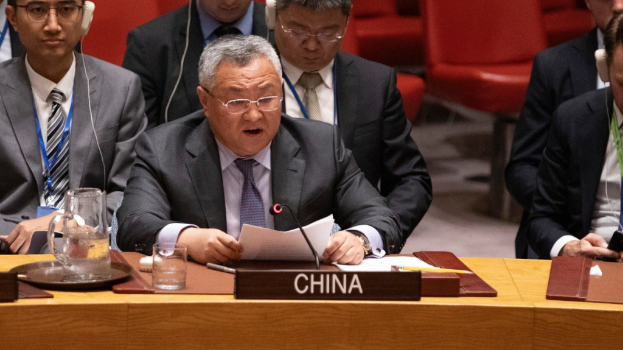 中国常驻联合国代表傅聪在安理会伊核问题公开会上发言。新华社 中国常驻联合国代表傅聪在安理会伊核问题公开会上发言。新华社