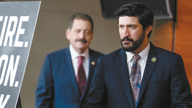 蓝州反对削联邦资金 蓝州反对削联邦资金