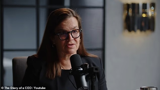 美国调查记者雅各布森。 美国调查记者雅各布森。