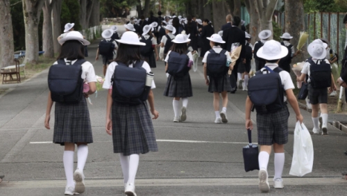 日本学生 日本学生