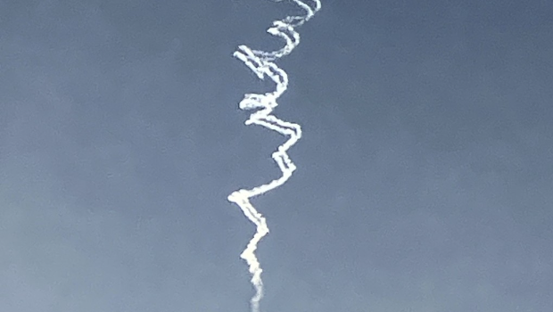 以色列防空系统拦截伊朗导弹。 以色列防空系统拦截伊朗导弹。