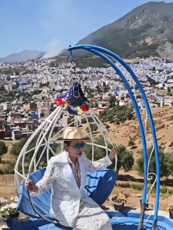 汪明荃的照片,好似在空中拍摄。 汪明荃的照片,好似在空中拍摄。