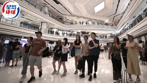 谢邱安仪冀提振零售市道 谢邱安仪冀提振零售市道