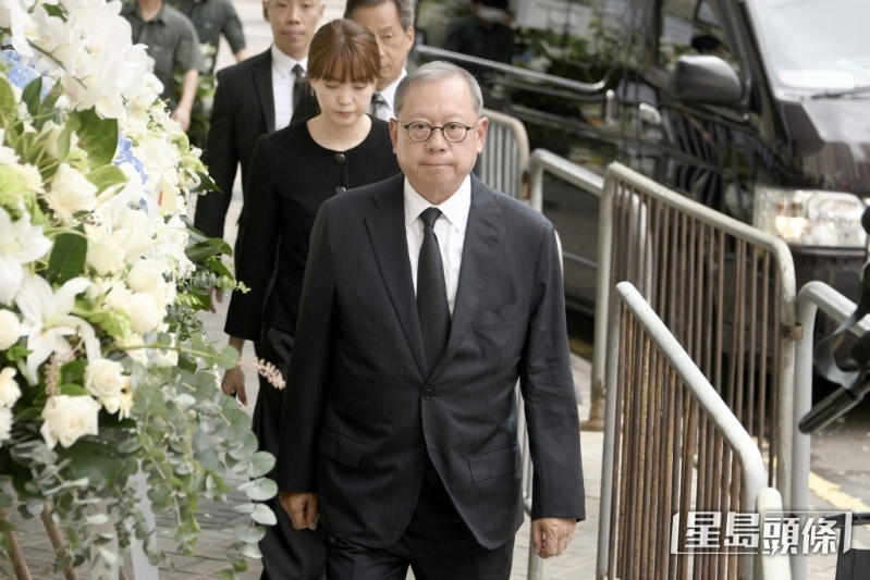 何柱国的亲家、旅游发展局主席林建岳。 何柱国的亲家、旅游发展局主席林建岳。