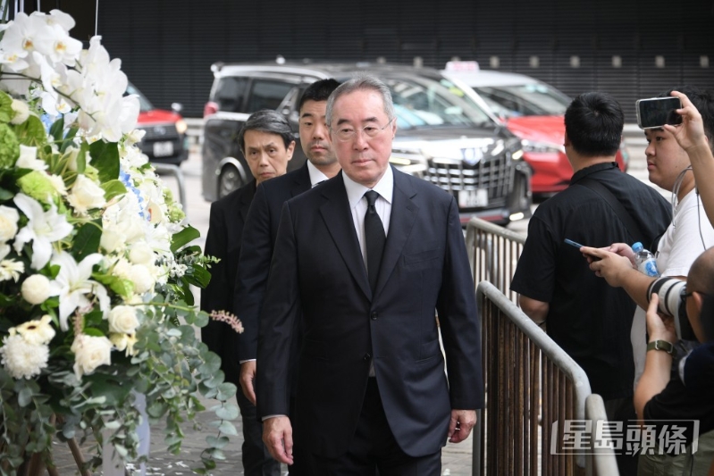 全国政协常委唐英年。 全国政协常委唐英年。