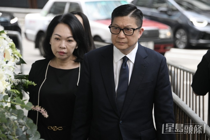 保安局局长邓炳强。 保安局局长邓炳强。