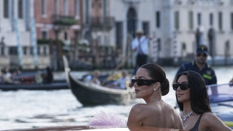 卡戴珊姐妹 卡戴珊姐妹