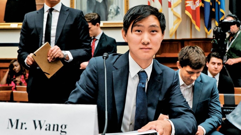 Meta超级智能团队现时的领导人是自MIT辍学的28岁华裔汪滔。 Meta超级智能团队现时的领导人是自MIT辍学的28岁华裔汪滔。