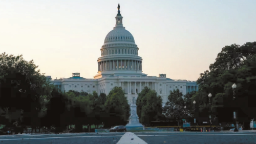 CBO“火上浇油”指参院版本将增3.3兆国债 CBO“火上浇油”指参院版本将增3.3兆国债