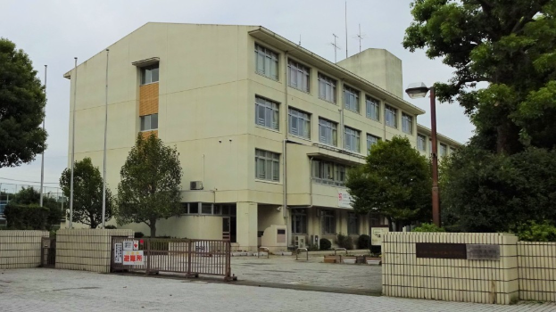 神奈川县县立相模向阳馆高等学校。 维基 神奈川县县立相模向阳馆高等学校。 维基