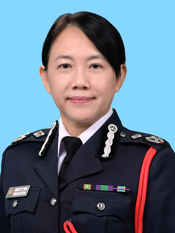 现任警务处监管处处长赵咏兰获铜紫荆星章,她曾任警务处助理处长(国家安全)。 现任警务处监管处处长赵咏兰获铜紫荆星章,她曾任警务处助理处长(国家安全)。