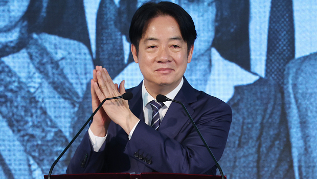 图为身兼民进党主席的“总统”赖清德出席民进党“全代会” 图为身兼民进党主席的“总统”赖清德出席民进党“全代会”