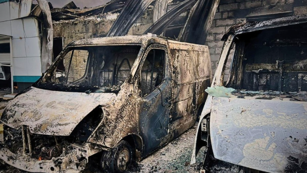 俄军爬地下管道6日爬14公里施突袭 俄军爬地下管道6日爬14公里施突袭