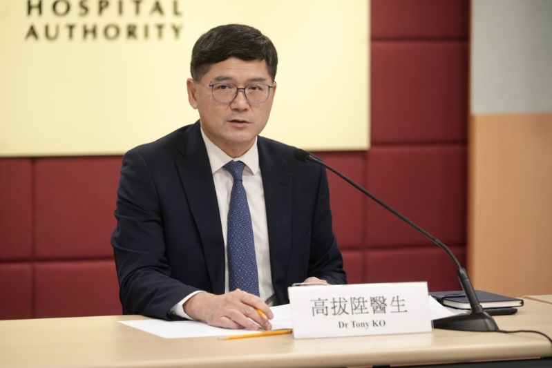 医管局行政总裁高拔陞于今年初已表明不寻求续任 医管局行政总裁高拔陞于今年初已表明不寻求续任