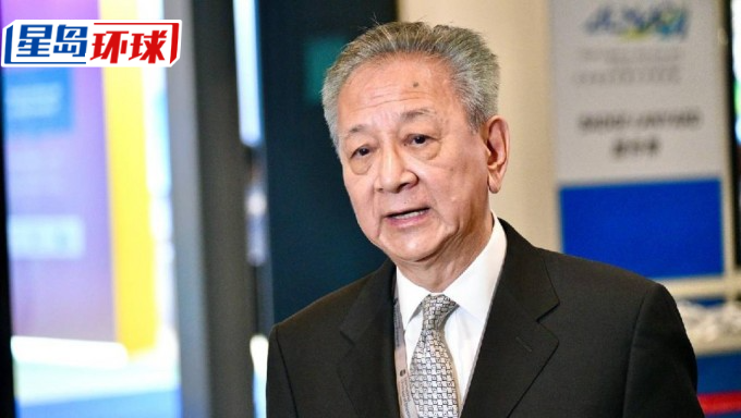 航空交通界立法会议员易志明。 航空交通界立法会议员易志明。