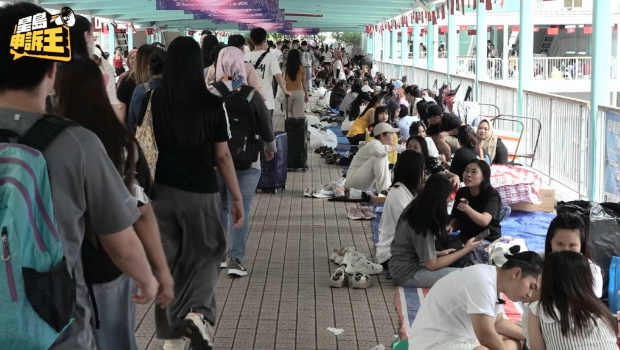 外佣向财务公司借贷情况愈来愈严重。 外佣向财务公司借贷情况愈来愈严重。