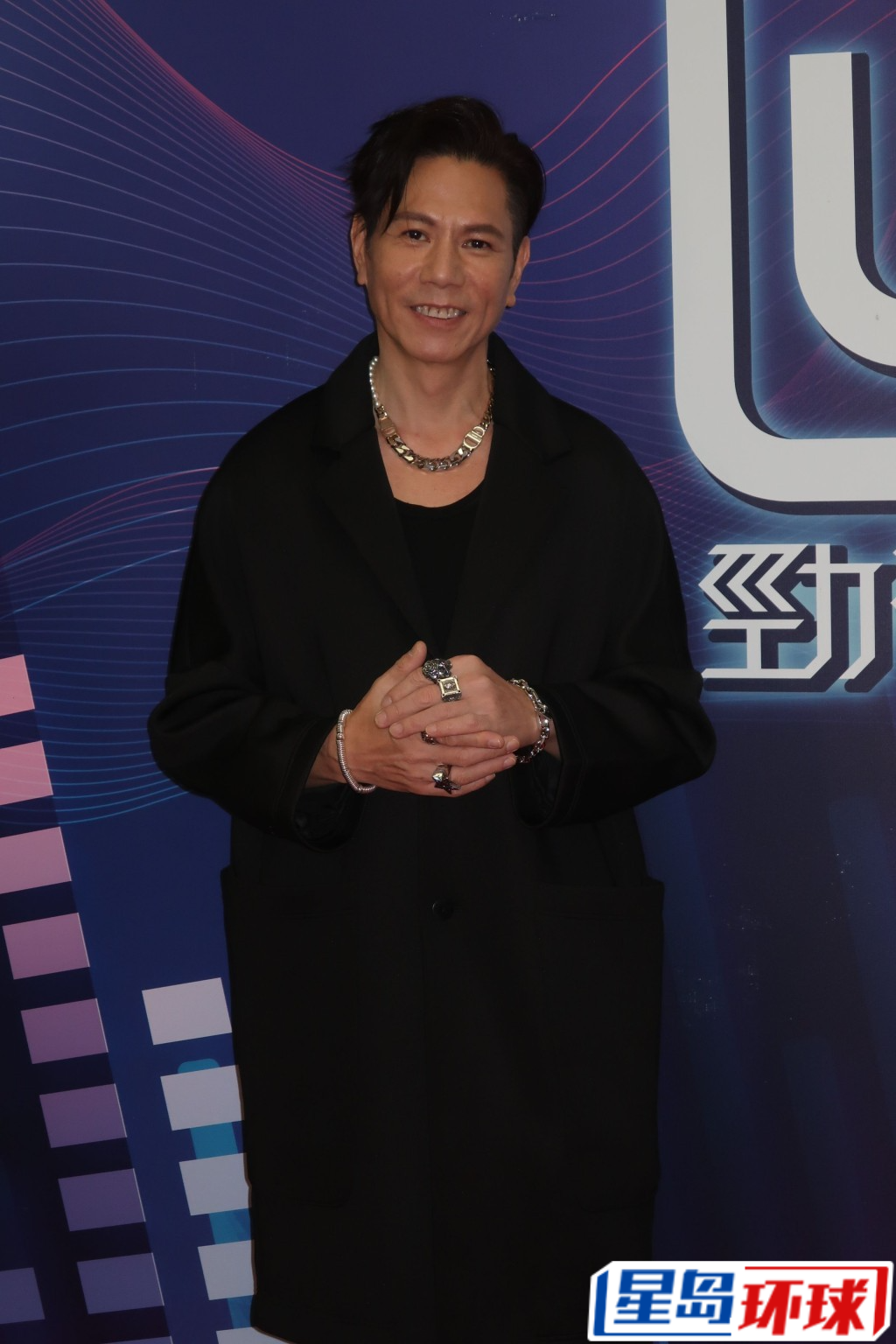 雷有辉自认读书时期不风流。 雷有辉自认读书时期不风流。