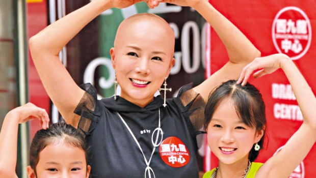 吴文忻去年乳癌复发后,一直乐观面对。 吴文忻去年乳癌复发后,一直乐观面对。