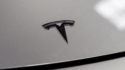 Tesla汽车最迟下周将搭载Grok聊天机械人 Tesla汽车最迟下周将搭载Grok聊天机械人