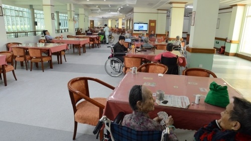 至今389间院舍不符最低人均楼面面积标准 至今389间院舍不符最低人均楼面面积标准