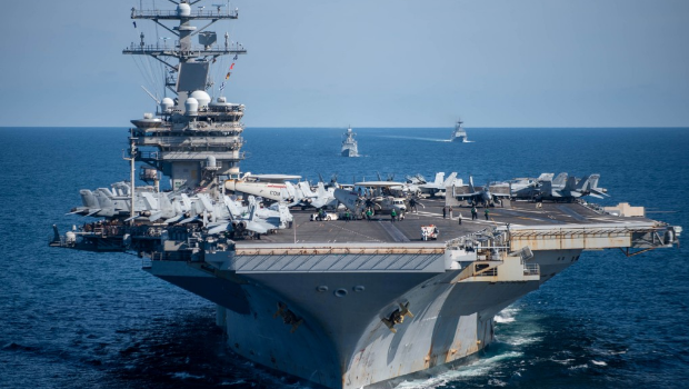 美国航空母舰列根号航空母舰。 美国航空母舰列根号航空母舰。