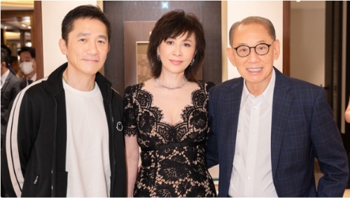 梁朝伟刘嘉玲亲临见证盛事 梁朝伟刘嘉玲亲临见证盛事