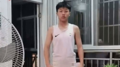 湖北3高中生打工失联20多天 湖北3高中生打工失联20多天