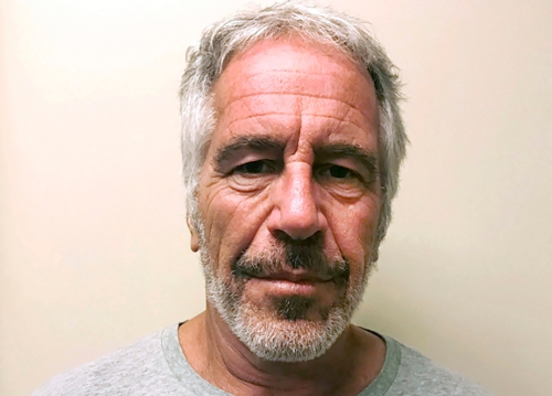 爱泼斯坦(Jeffrey Epstein)的资料照。美联社 爱泼斯坦(Jeffrey Epstein)的资料照。美联社