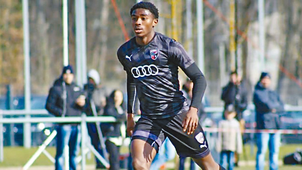 港前锋米高遭苏州东吴解约。 港前锋米高遭苏州东吴解约。