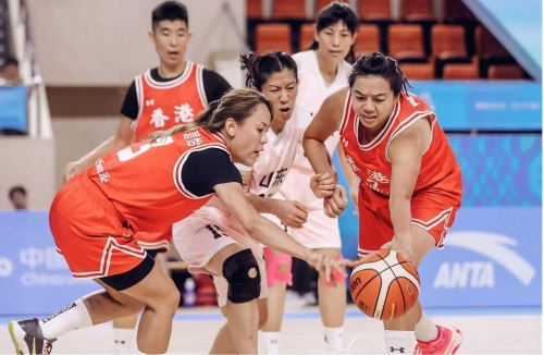 第十五届全运会群众体育女子五人制篮球赛激情开赛。 第十五届全运会群众体育女子五人制篮球赛激情开赛。