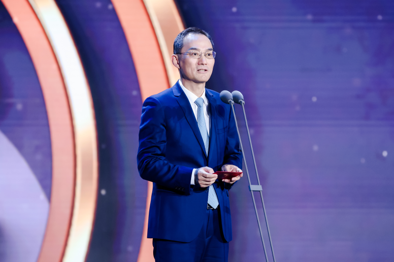 凤凰卫视董事局主席兼行政总裁徐威致辞 凤凰卫视董事局主席兼行政总裁徐威致辞