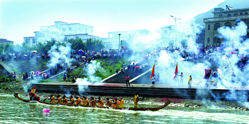 赛龙舟(李军 摄)-FZ102814144890