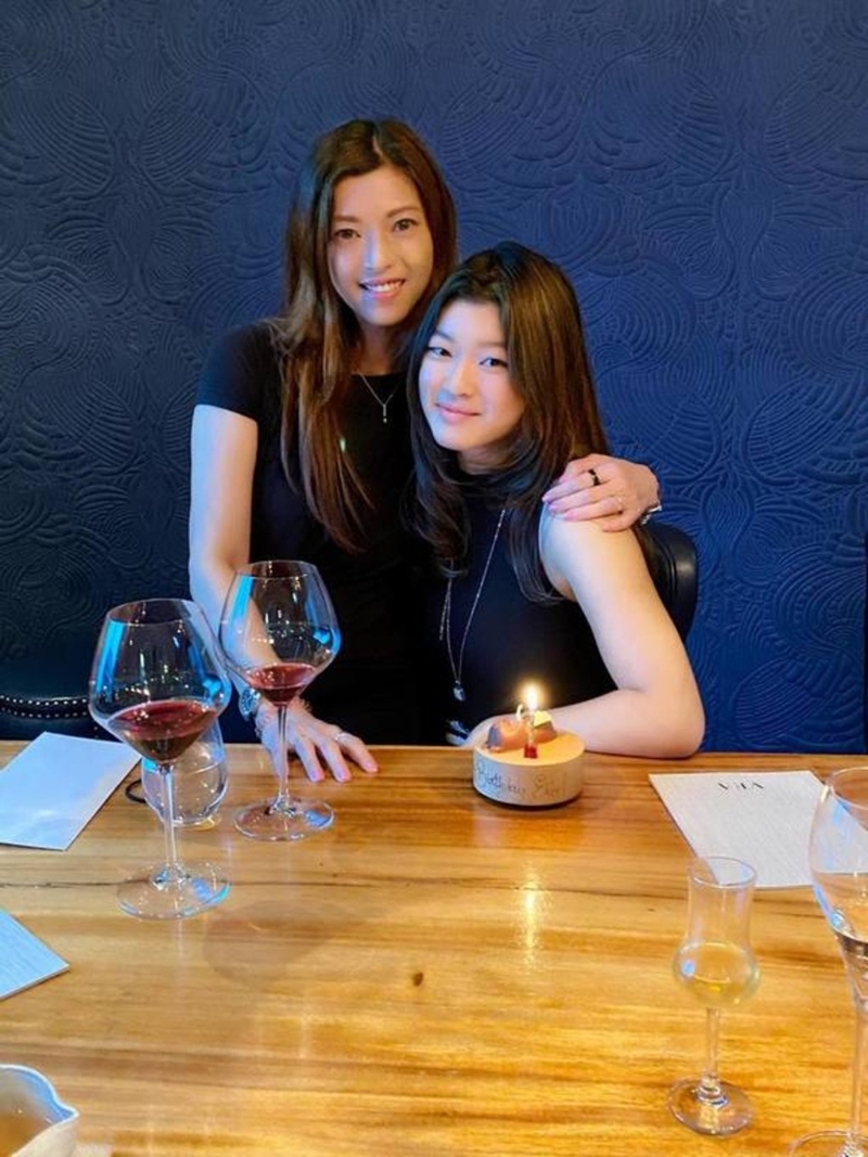 梁芷珊22岁女儿早前大学毕业。 梁芷珊22岁女儿早前大学毕业。