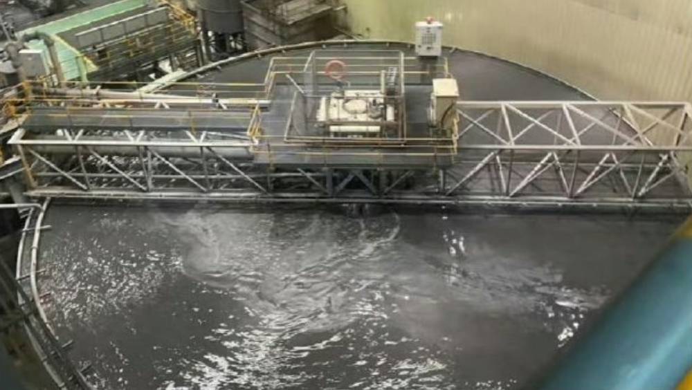 疑有旧生发布浮选槽的照片。 疑有旧生发布浮选槽的照片。