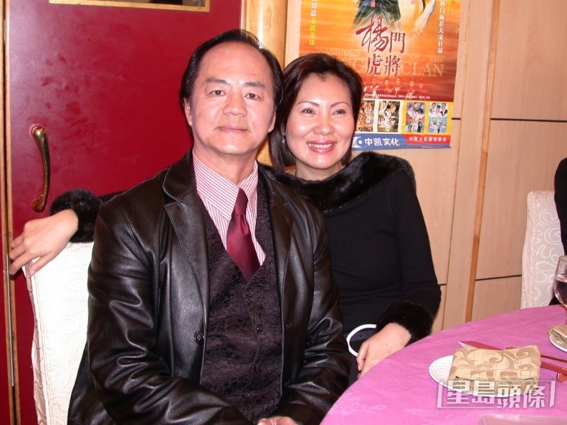 狄龙妻子 狄龙妻子