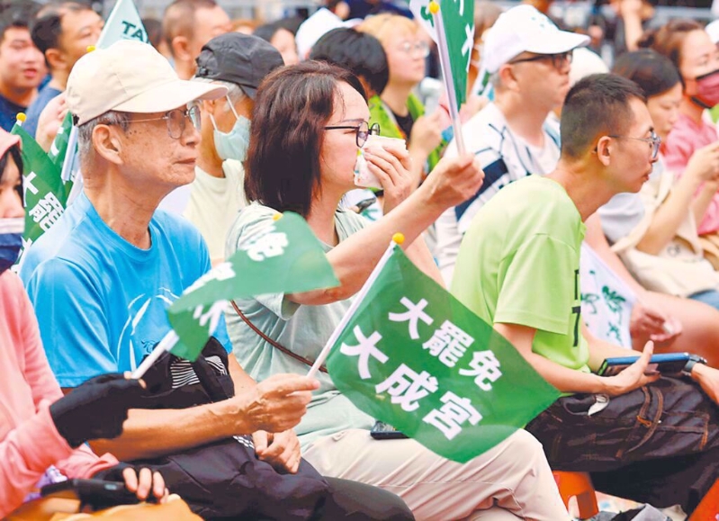 大罢免首波投票结果不似绿营预期乐观。中时数据照 大罢免首波投票结果不似绿营预期乐观。中时数据照