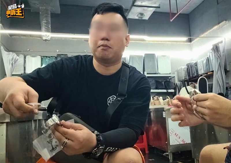 记者亦找到上次那位港人档主,他透露自己于报道发布后也要避风头。 记者亦找到上次那位港人档主,他透露自己于报道发布后也要避风头。