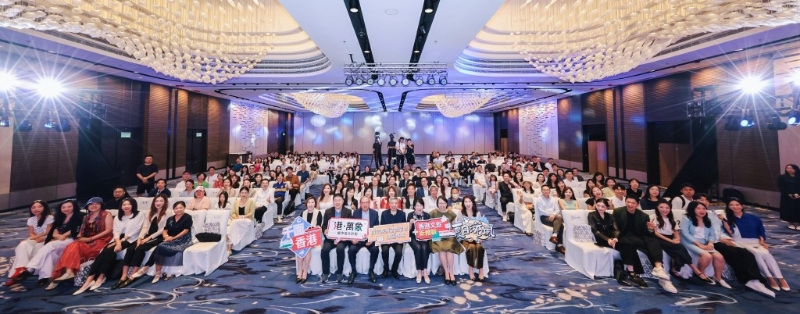 活动现场合照。 活动现场合照。