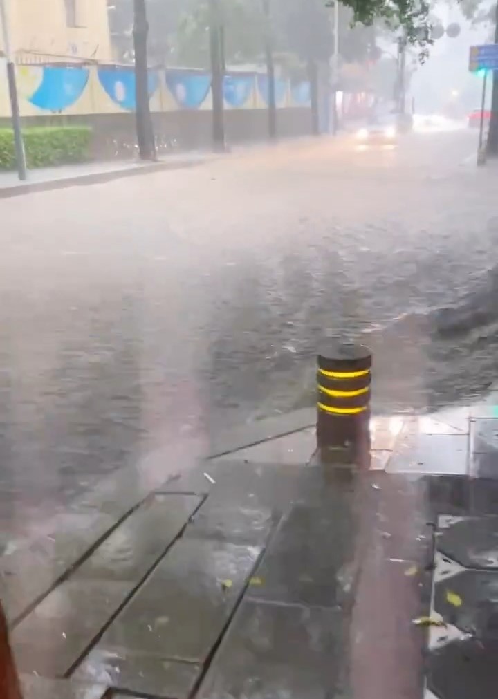 深圳暴雨 深圳暴雨