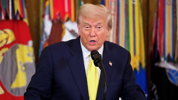 特朗普签备忘录 特朗普签备忘录